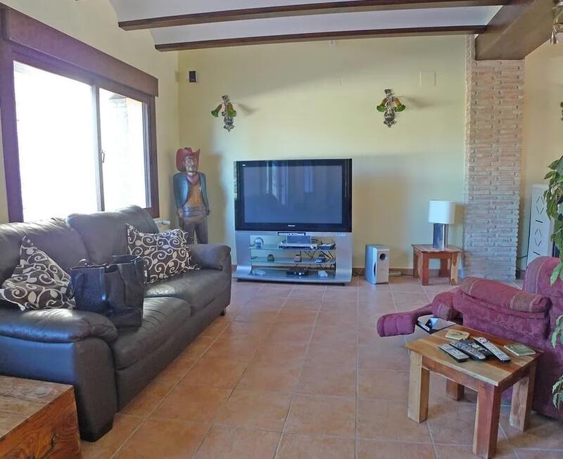 8 bedroom Country House for sale