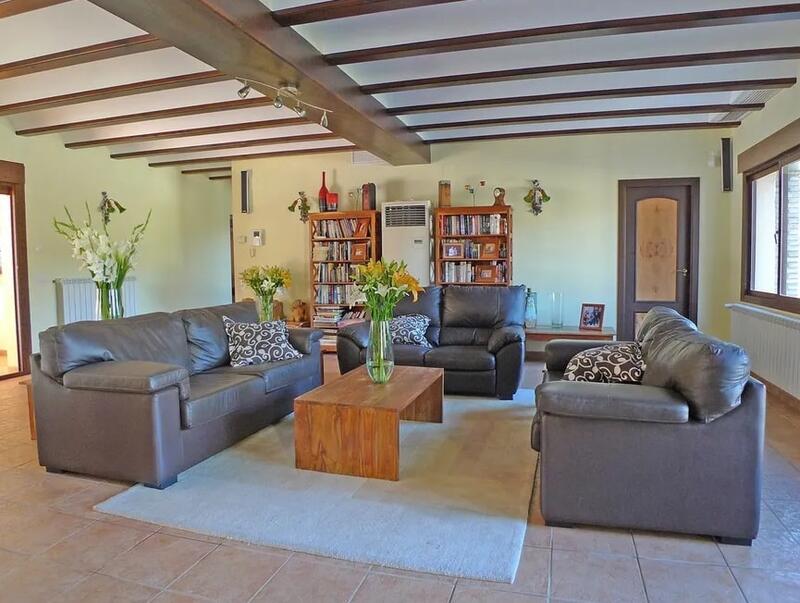 8 bedroom Country House for sale