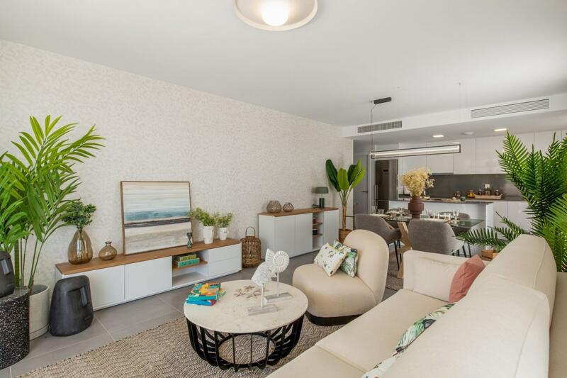4 bedroom Apartment for sale