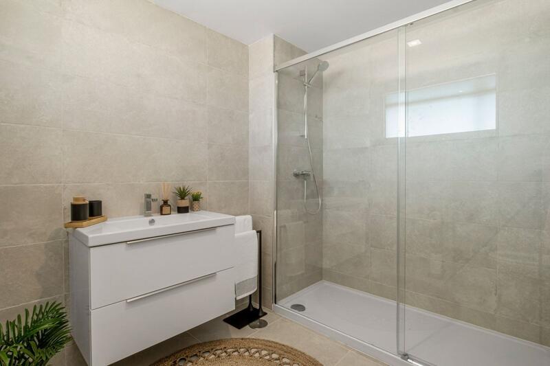 4 bedroom Apartment for sale
