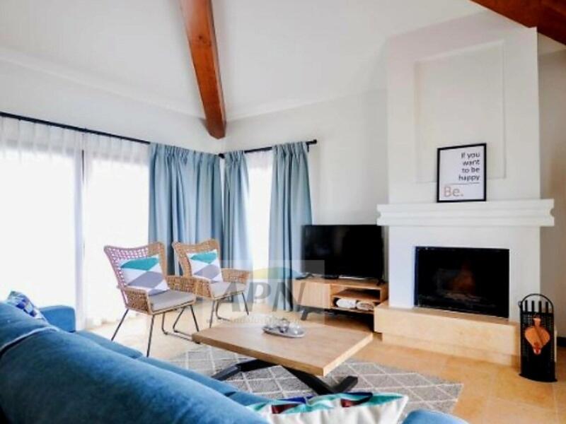 4 bedroom Country House for sale
