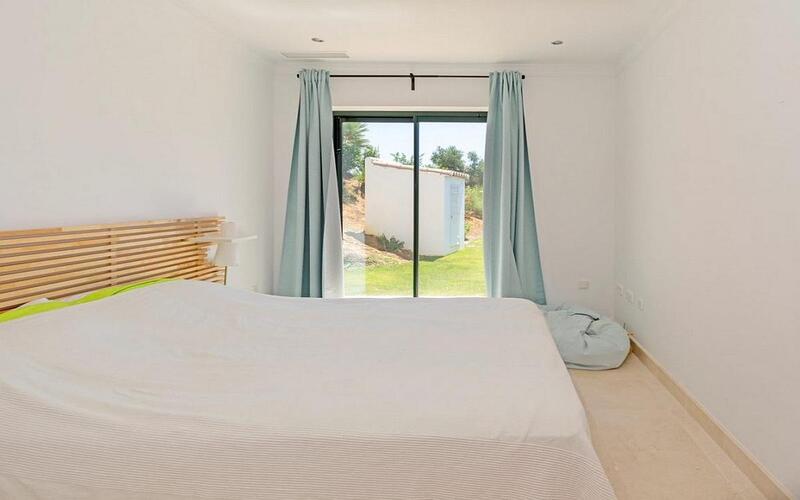 6 bedroom Villa for sale