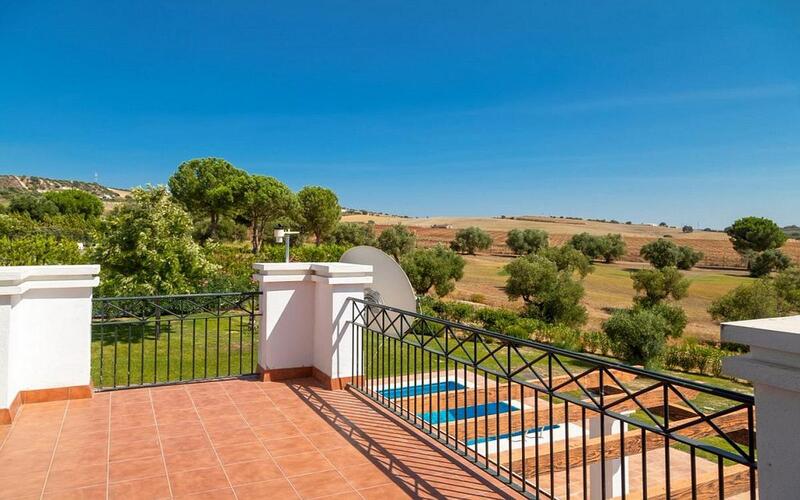 6 bedroom Villa for sale