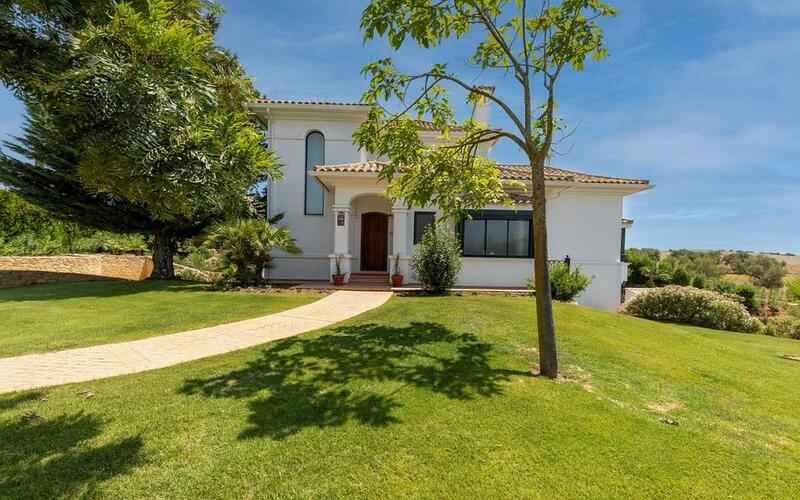 6 bedroom Villa for sale