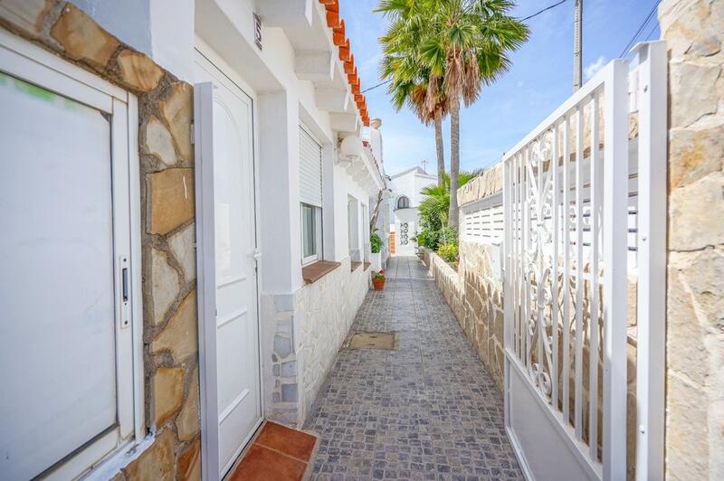 16 bedroom Commercial Property for sale