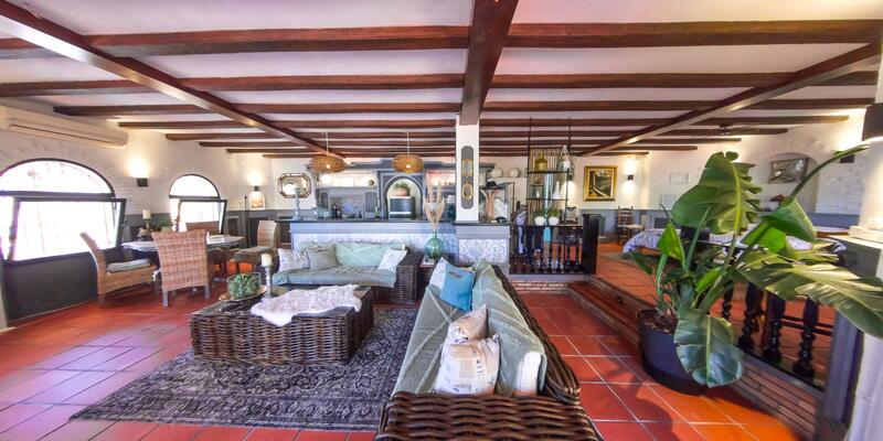 Villa for sale in Tossal Gross, Alicante