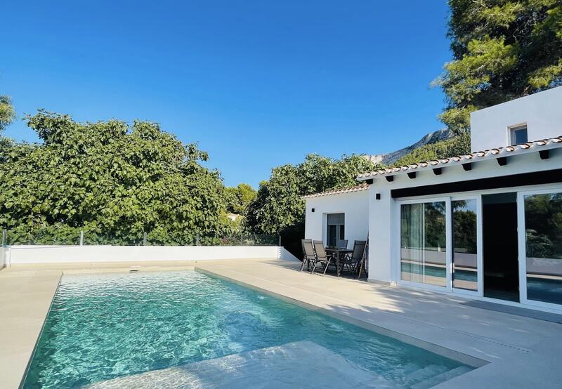 Villa for sale in Denia, Alicante
