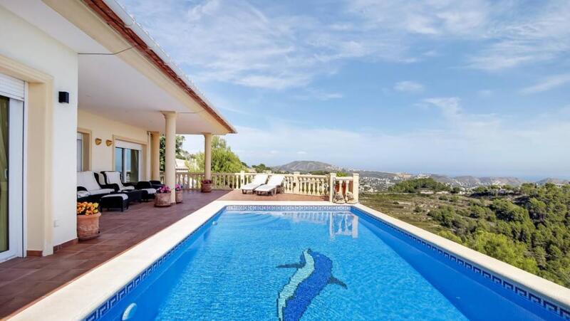 4 Cuarto Villa en venta
