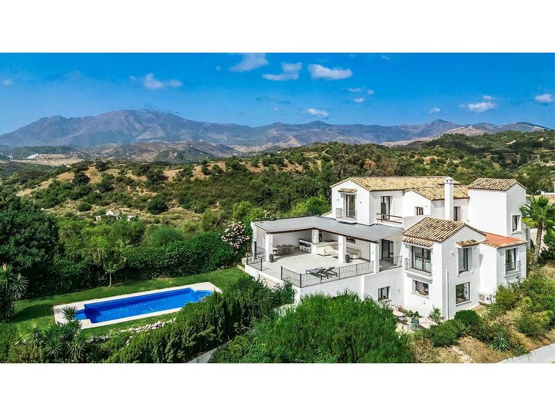 5 bedroom Villa for sale