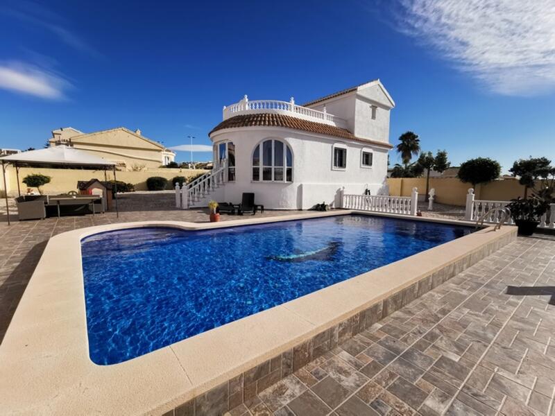 Villa for sale in Camposol, Murcia