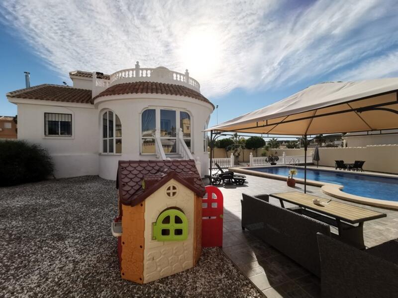 3 slaapkamer Villa Te koop