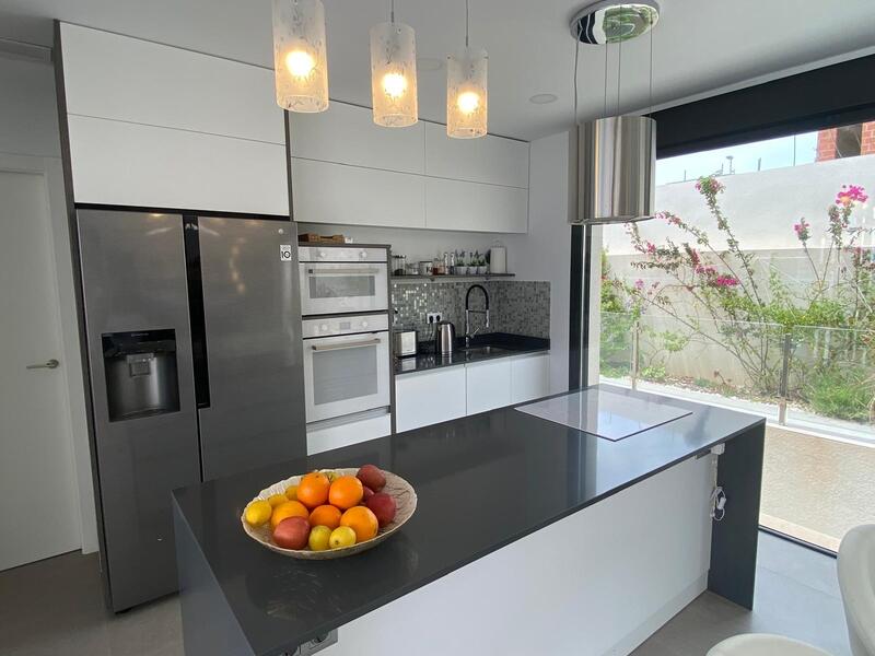5 bedroom Villa for sale