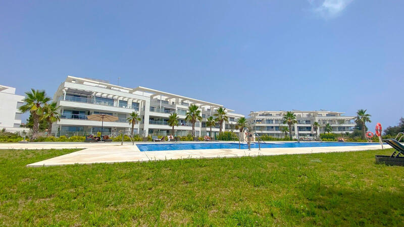 4 bedroom Apartment for sale