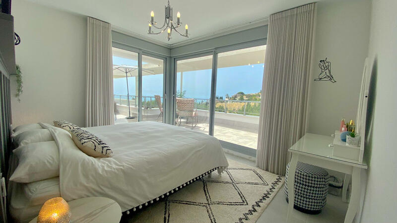 4 bedroom Apartment for sale