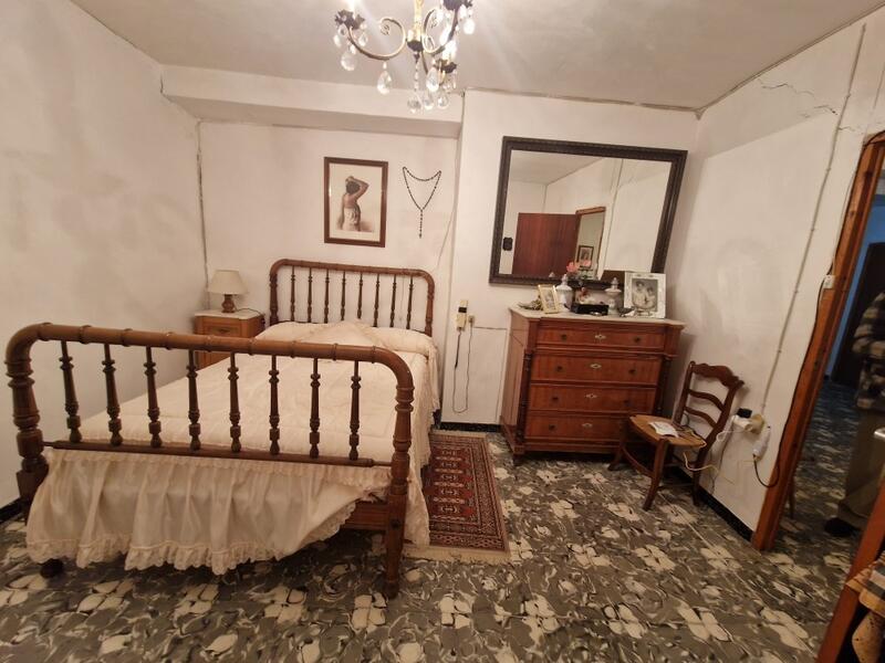 7 bedroom Country House for sale