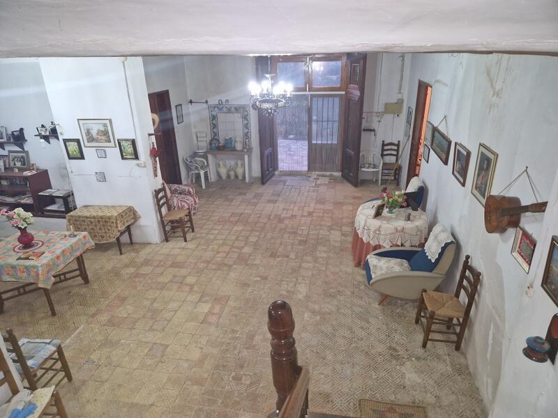 7 bedroom Country House for sale