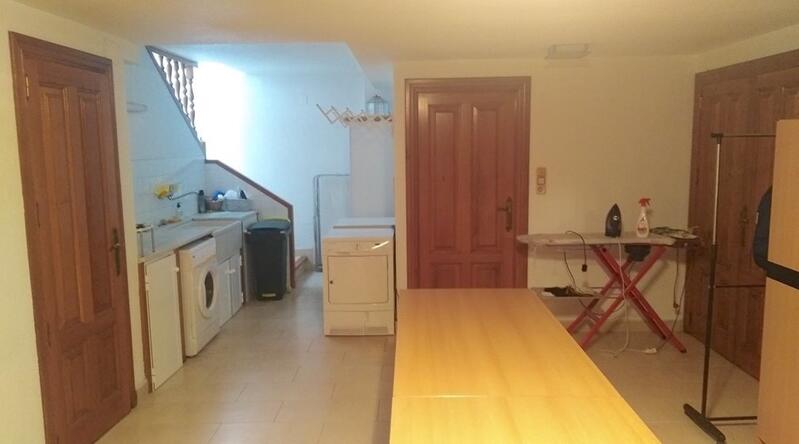 5 bedroom Villa for sale