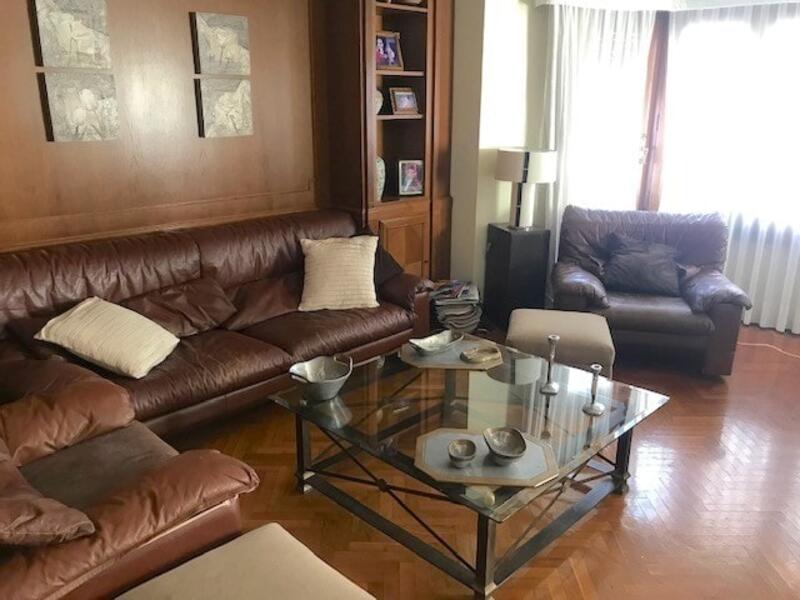 5 bedroom Villa for sale