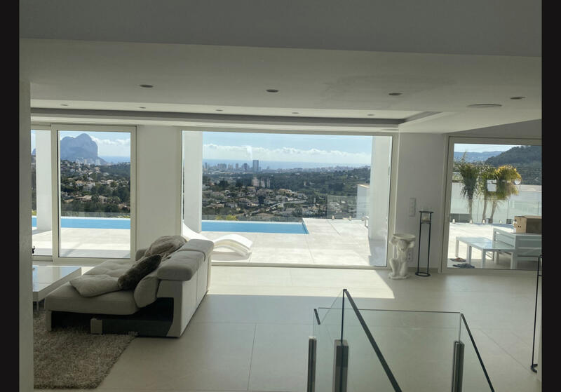 Villa en venta en Calpe, Alicante