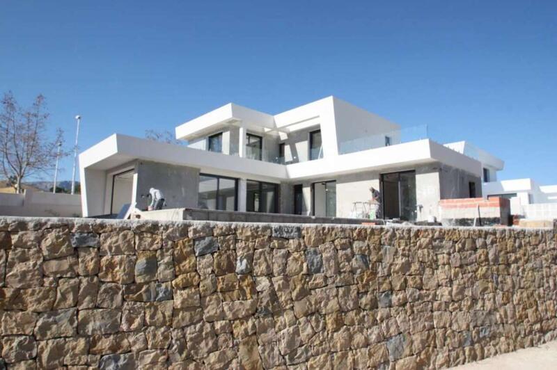 4 bedroom Villa for sale