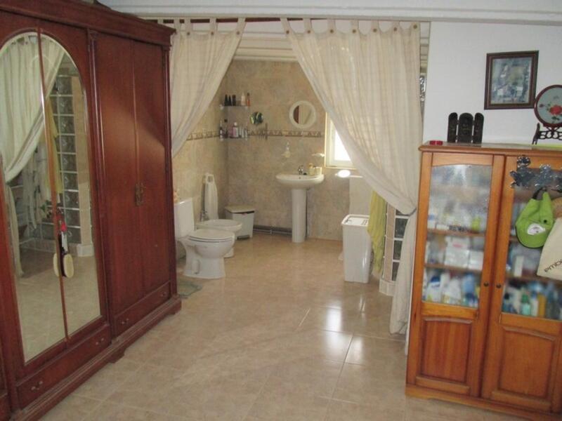 7 bedroom Country House for sale