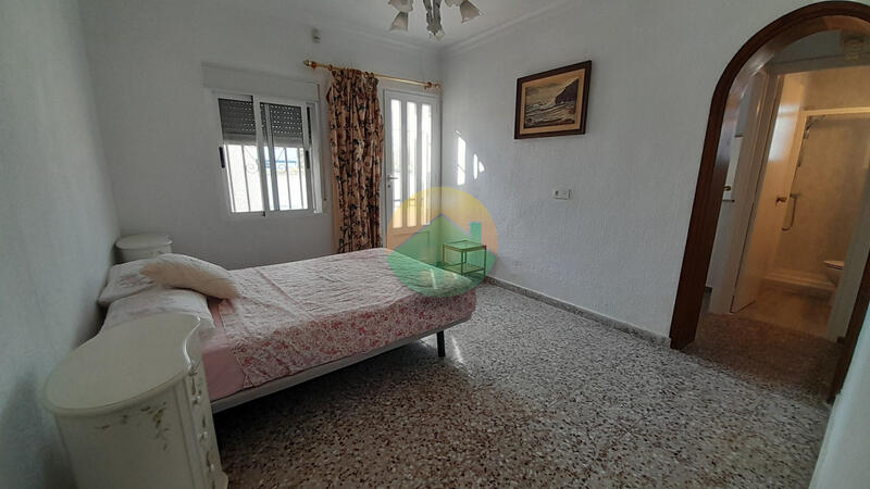 4 Cuarto Villa en venta
