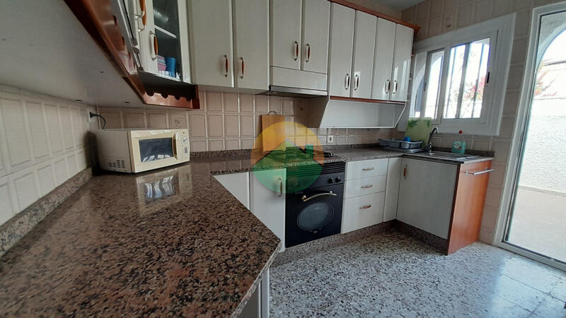 4 Cuarto Villa en venta