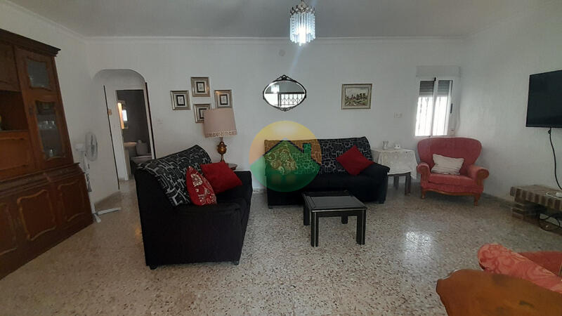 4 Cuarto Villa en venta