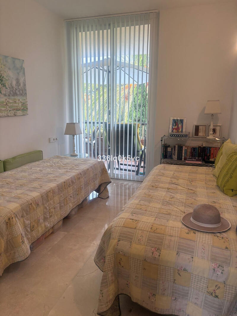 2 slaapkamer Appartement Te koop