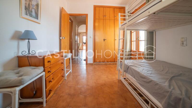 2 bedroom Townhouse for sale