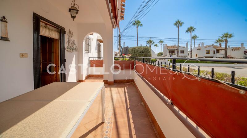 2 bedroom Townhouse for sale