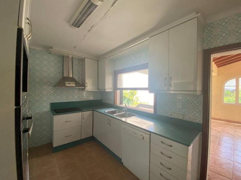 4 bedroom Villa for sale