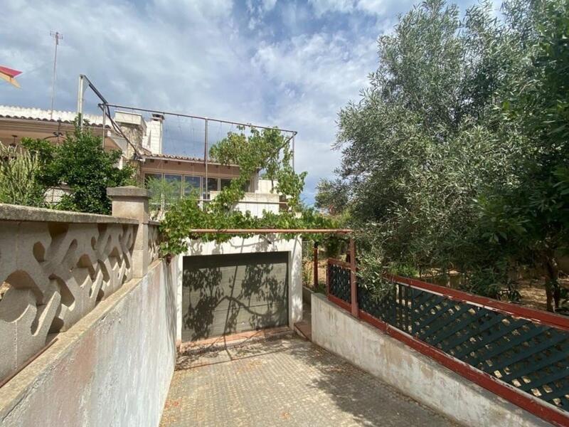 4 bedroom Villa for sale