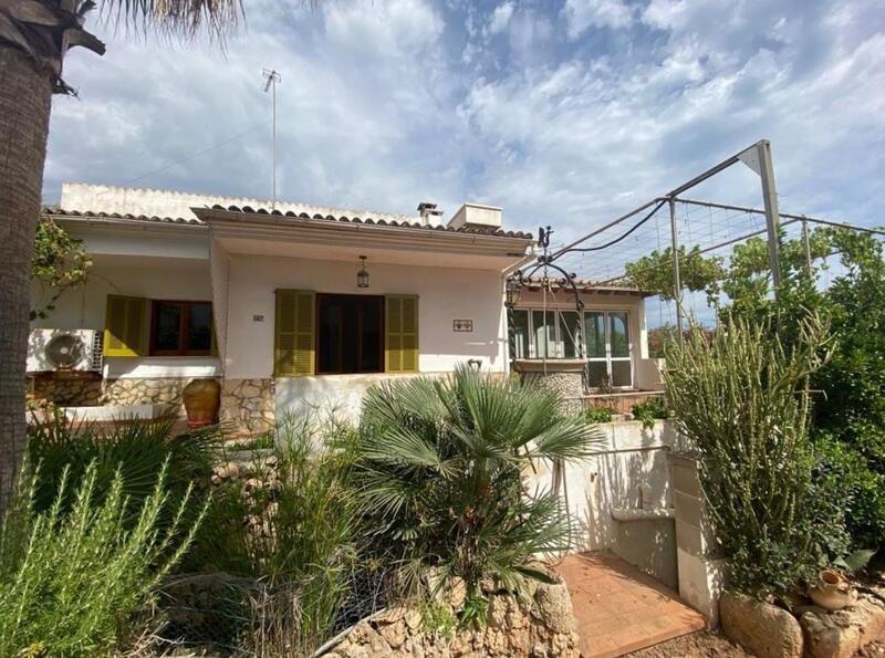 4 bedroom Villa for sale