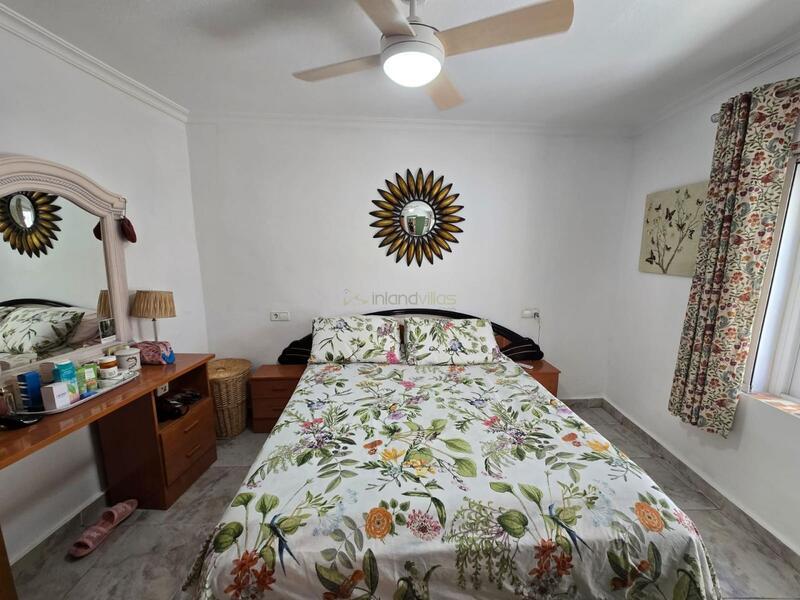 3 bedroom Townhouse for sale