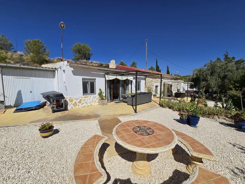 Country House for sale in La Zarza, Alicante