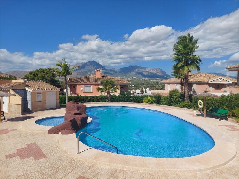 3 slaapkamer Villa Te koop