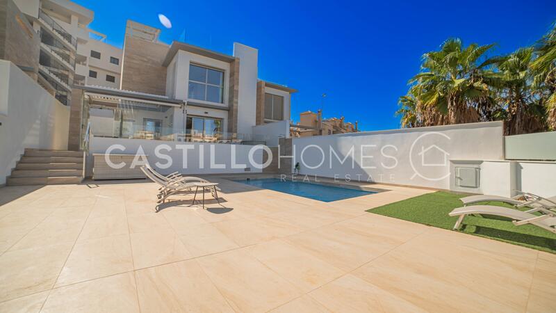 4 bedroom Villa for sale