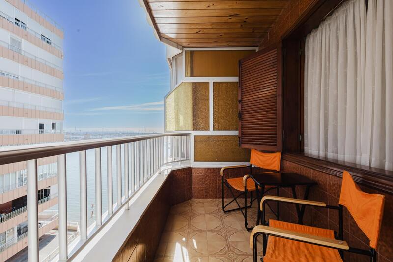 Villa à vendre dans Torrevieja, Alicante