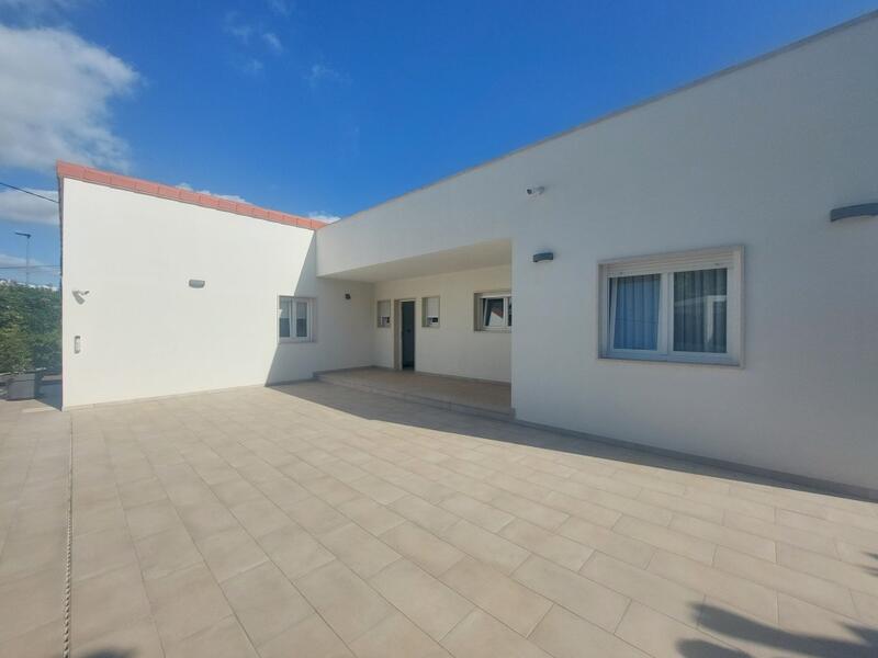 5 Cuarto Villa en venta