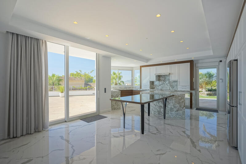7 chambre Villa à vendre