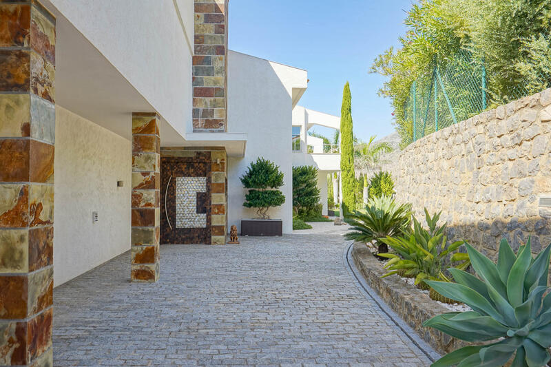 7 chambre Villa à vendre