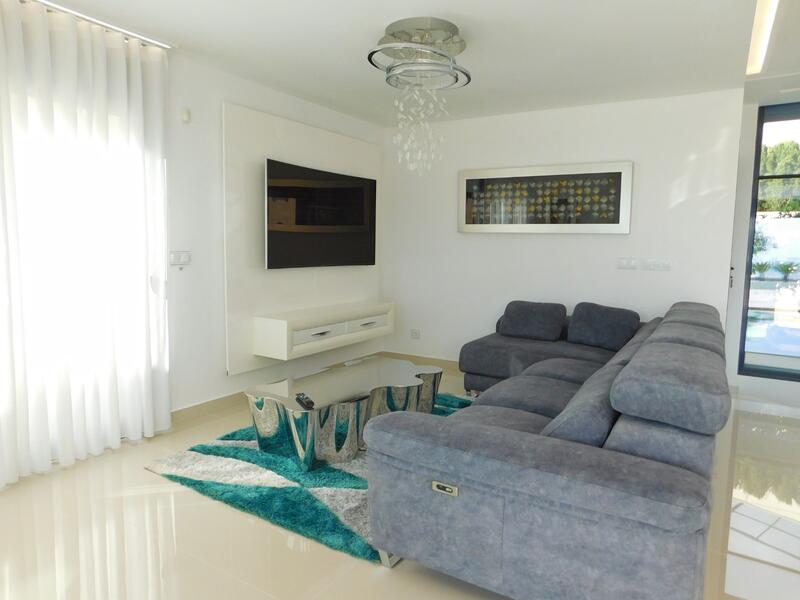 5 soverom Villa til salgs