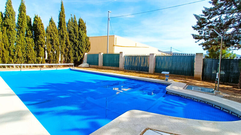 5 Cuarto Villa en venta
