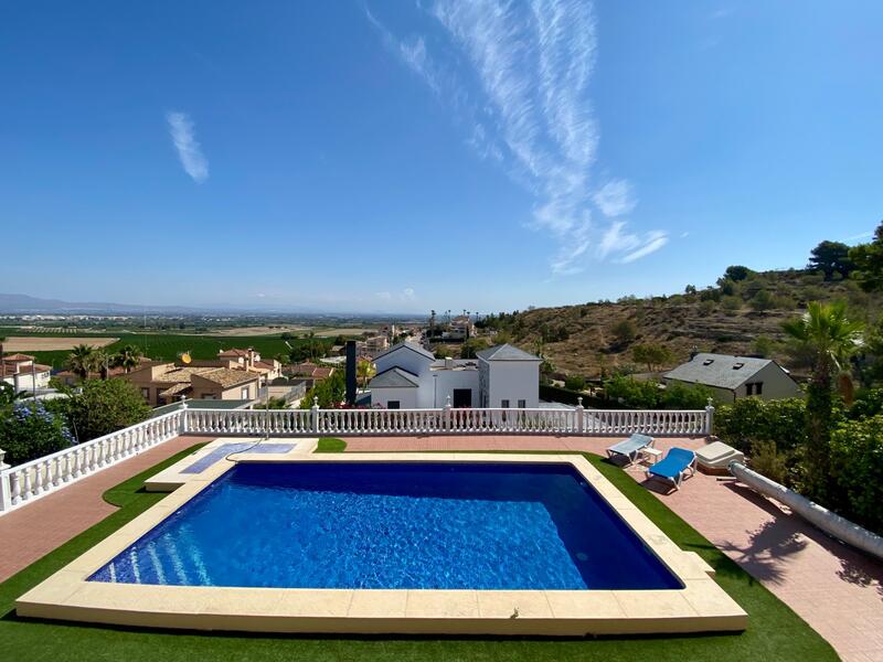 3 Cuarto Villa en venta