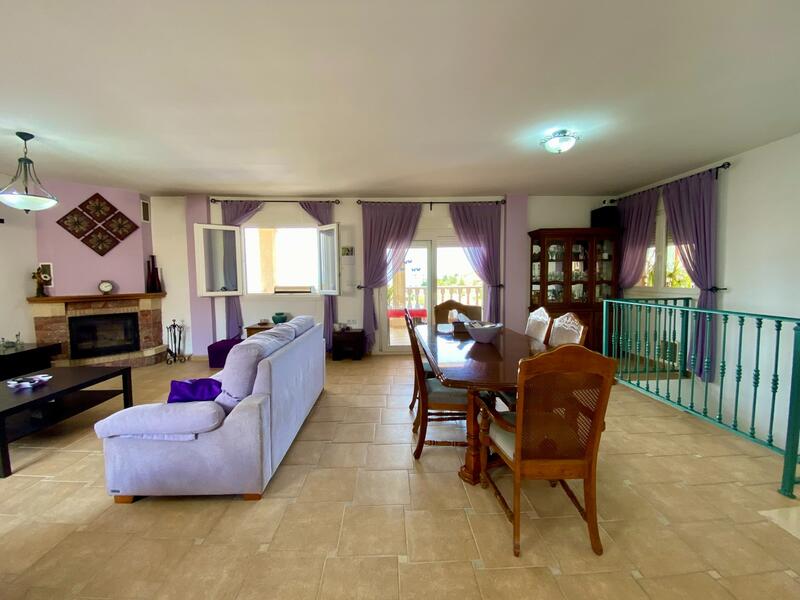 3 Cuarto Villa en venta