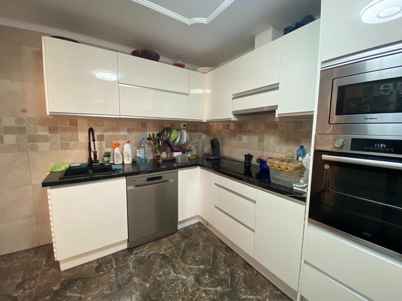 4 chambre Appartement à vendre