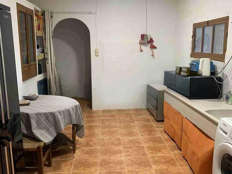 4 bedroom Country House for sale