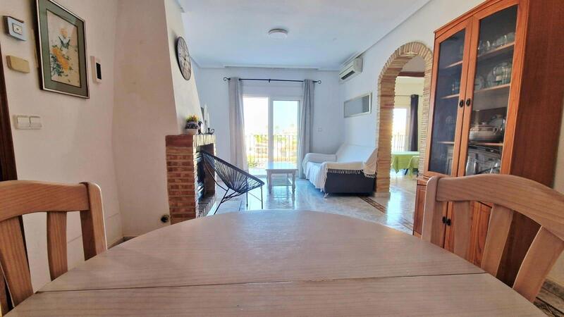 3 Schlafzimmer Stadthaus zu verkaufen