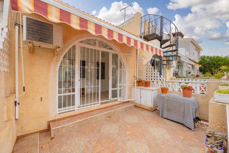 1 chambre Maison de Ville à vendre